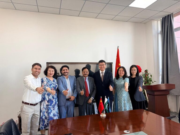 Landmark International Collaboration, HITMS Signs MoU with Xinjiang University, China